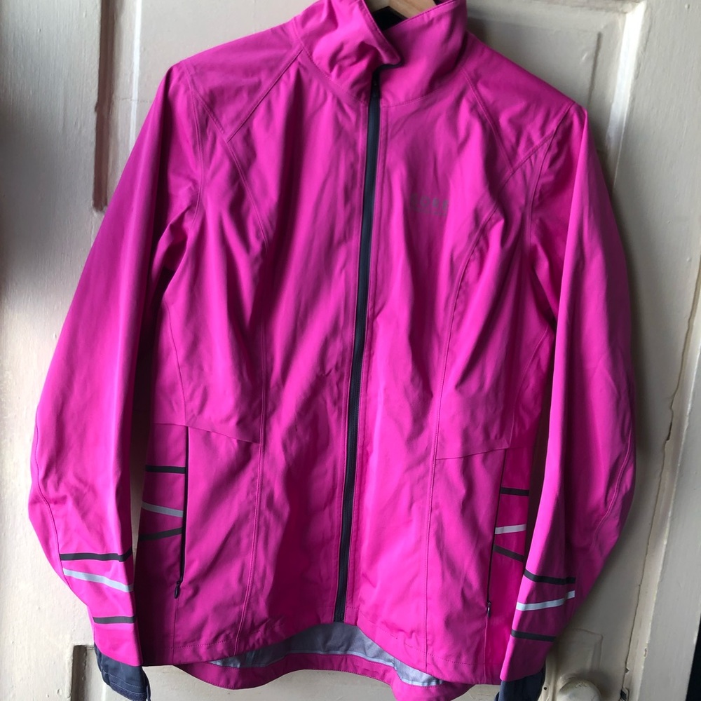 Gore women’s running jacket